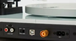 Aiwa Tv, Lyd & Det Smarte Hjem-Vinylpladespiller med bluetooth og usb