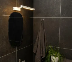 Aneta Lighting Badeværelsesbelysning-Badeværelseslampe LED Lucca