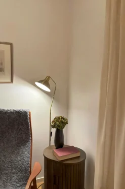 Aneta Lighting Gulvlamper-Gulvlampe Ostri