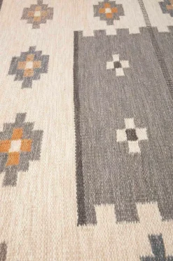 Bargi Uldtæpper-Uldtæppe Röllakan 201x296