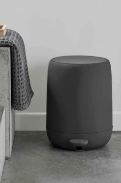 Blomus Badeværelsestilbehør-Pedalspand Sono 5L