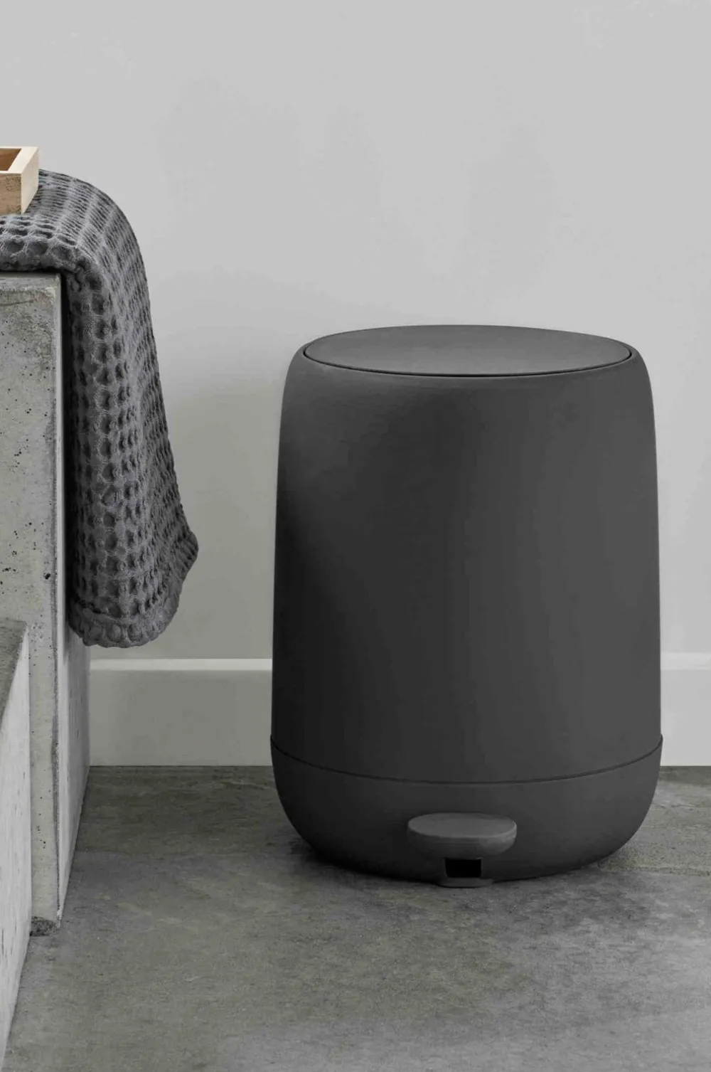 Blomus Badeværelsestilbehør-Pedalspand Sono 5L