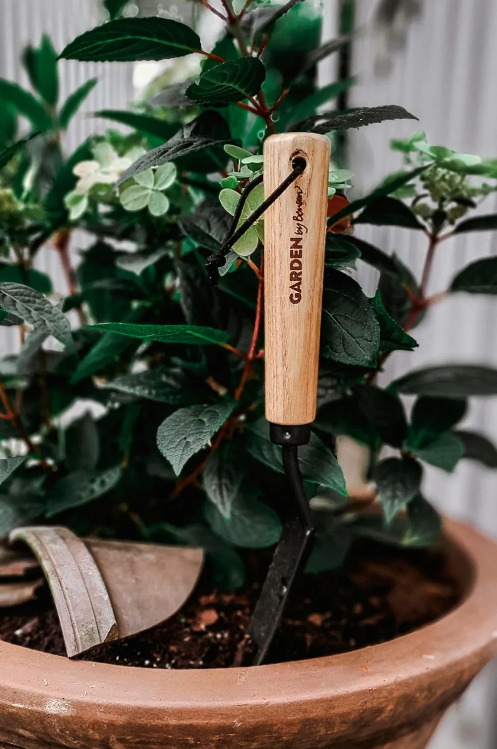 by Benson Planter & Blomster-Plantespade