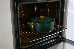 Combekk Pander & Gryder-Støbejernsgryde 24 cm Holly Green med guldknop