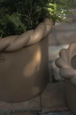 DBKD Potteskjulere-Gryde Twine Medium Ø 27