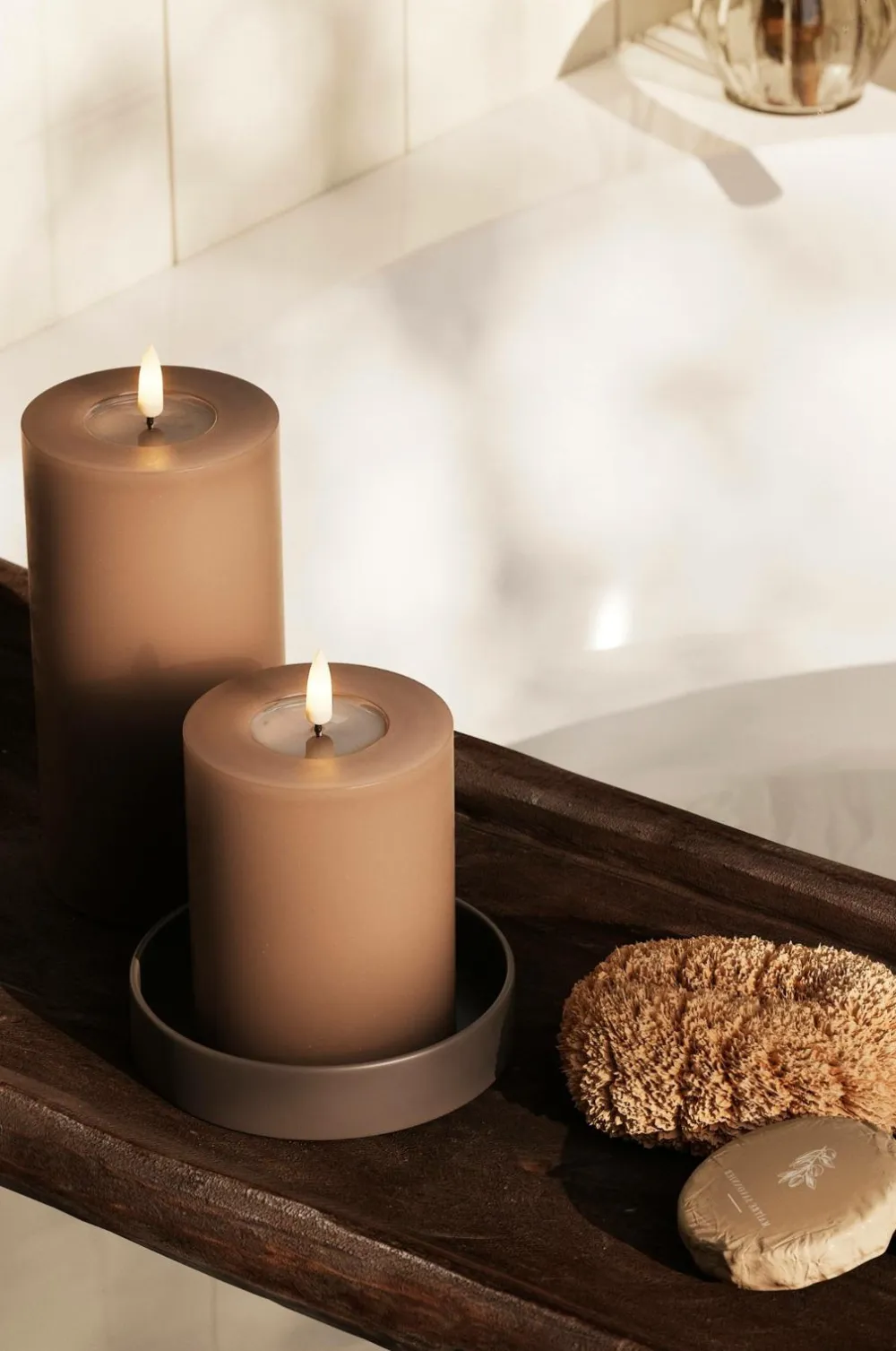 DeluxeHomeart Lys & Duft-LED-søjlelys 7,5x10 cm