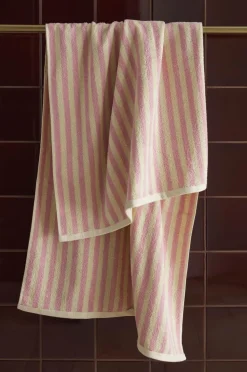 Ellos Badeværelsestekstiler-Home Badehåndklæde Stripe 70x140cm