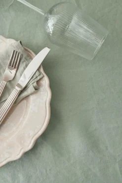 Ellos Borddækning & Servering|Bordtekstiler-Home Dug Malva i 100% hør 140x140 cm