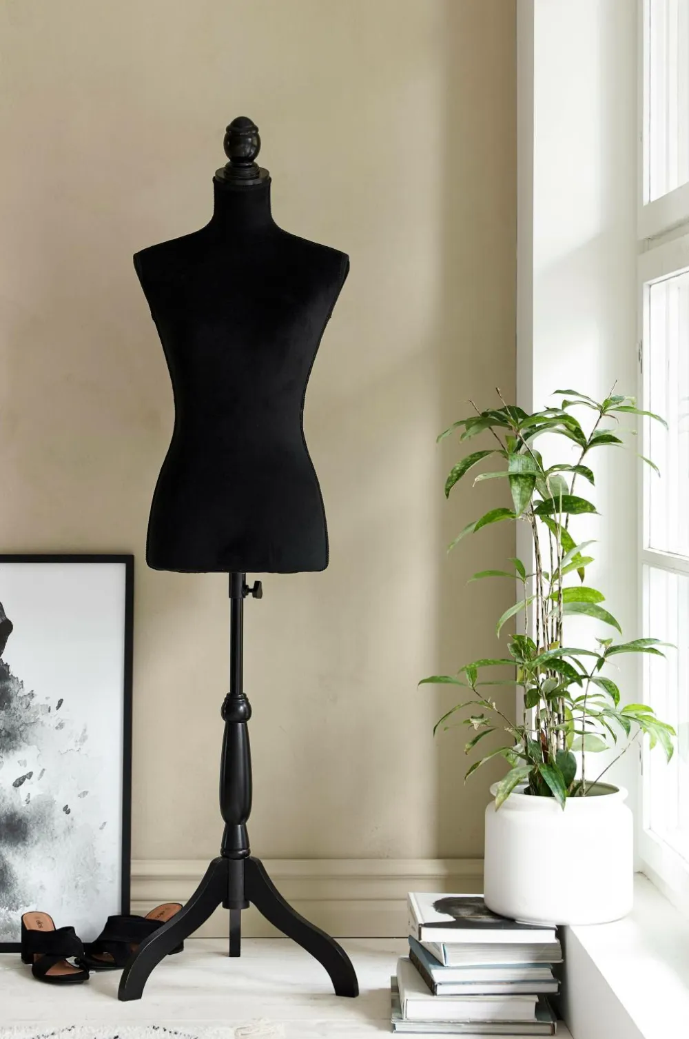 Ellos Reoler Og Opbevaring-Home Gine Chik