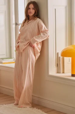 Ellos Homewear-Home Natbukser Elly Stripe i genanvendt halvlinned