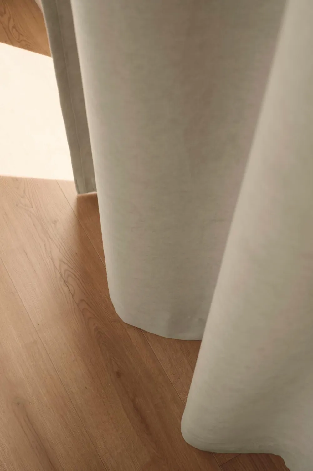 Ellos Gardiner Efter Mål-Home NICO skræddersyet mørklægningsgardin