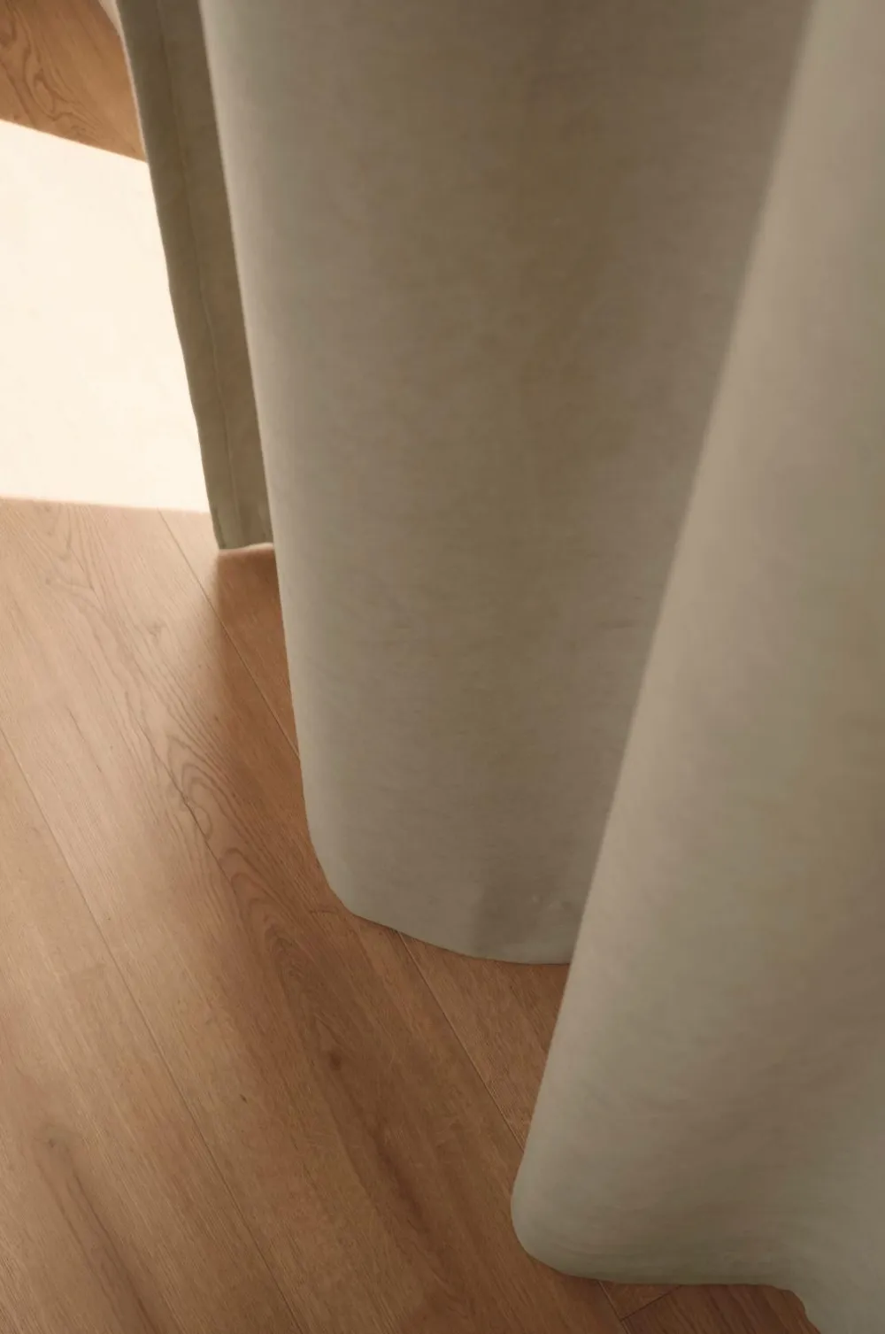 Ellos Gardiner Efter Mål-Home NICO skræddersyet mørklægningsgardin