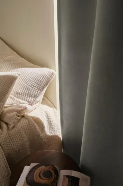 Ellos Gardiner Efter Mål-Home NICO skræddersyet mørklægningsgardin