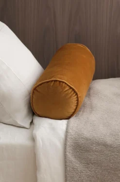 Ellos Pyntepuder & Betræk-Home Pølsepude Nora Cylinder i velour