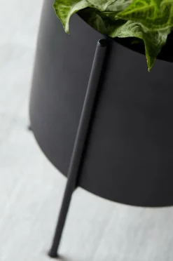 Ellos Potteskjulere-Home Potteskjuler Milton med vendbart stativ