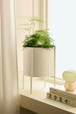 Ellos Potteskjulere-Home Potteskjuler Milton med vendbart stativ