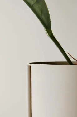 Ellos Potteskjulere-Home Potteskjuler Milton med vendbart stativ