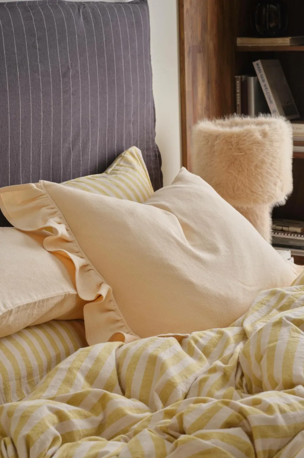 Ellos Pyntepuder & Betræk-Home Pudebetræk Elly Frill i genanvendt halvlinned