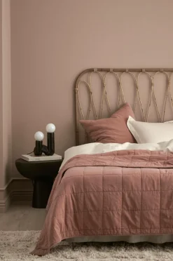 Ellos Senge & Madrasser-Home Sengegavl Fammy