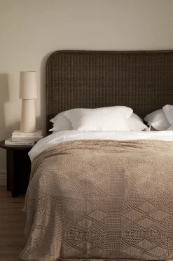 Ellos Senge & Madrasser-Home Sengegavl Helen