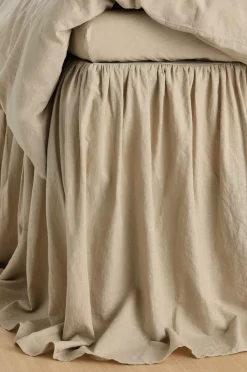 Ellos Sengekapper-Home Sengekappe Elly Frilled i genanvendt halvlinned 75 cm