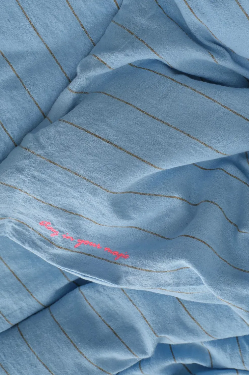 Ellos Dynebetræk|Sengesæt-Home Sengesæt Elly Thin Stripe i genanvendt halvlinned 2 eller 3 stykker