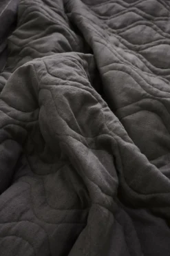 Ellos Sengetæpper-Home Sengetæppe Elly Quilted i genanvendt halvlinned