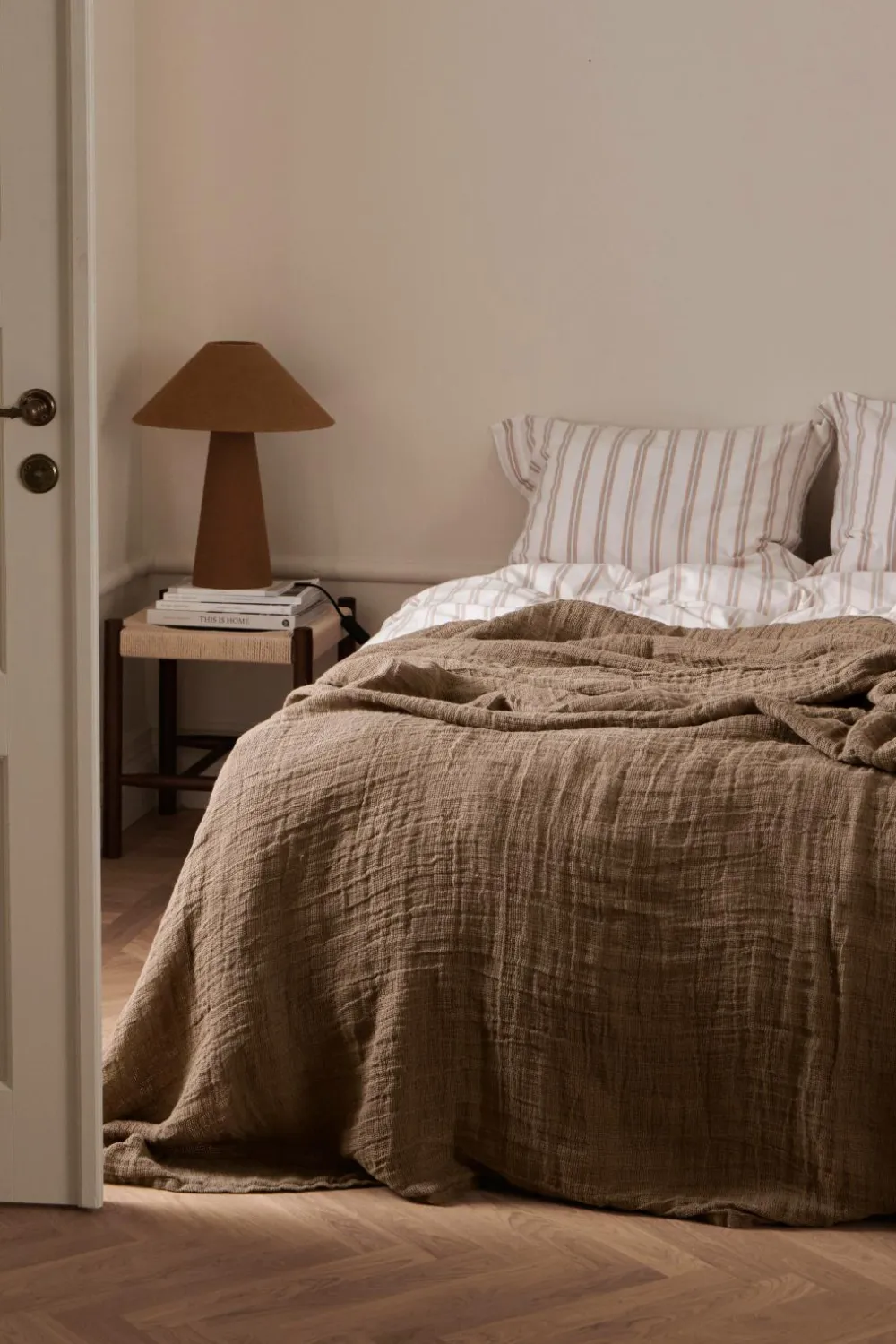 Ellos Sengetæpper-Home Sengetæppe Candice Grating i vasket linned