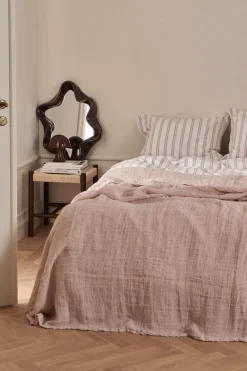 Ellos Sengetæpper-Home Sengetæppe Candice Grating i vasket linned