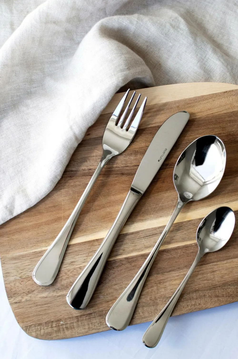 Eternum Borddækning & Servering-Bestiksæt 24 dele Rivoli