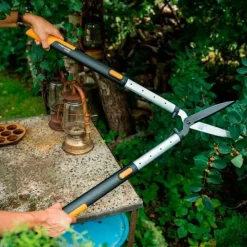 Fiskars Planter & Blomster-Hækklipper Hs86 Teleskop Smartfit