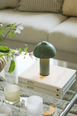 Globen Lighting Udendørsbelysning|Genopladelige Lamper-Bærbar bordlampe Buddy IP44