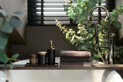 Halvor Bakke Badeværelsestilbehør-Bakke Gio