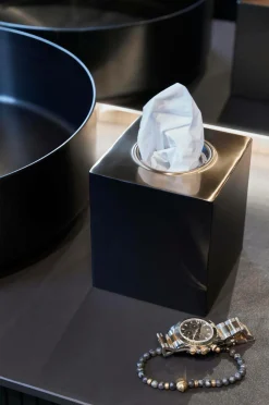 Halvor Bakke Badeværelsestilbehør-Dispenser til papirhåndklæder Gio