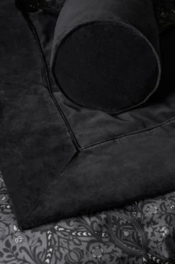 Halvor Bakke Sengetæpper-Sengetæppe Wellington