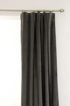 Hasta Velourgardiner-Smuk gardinlængde i velour