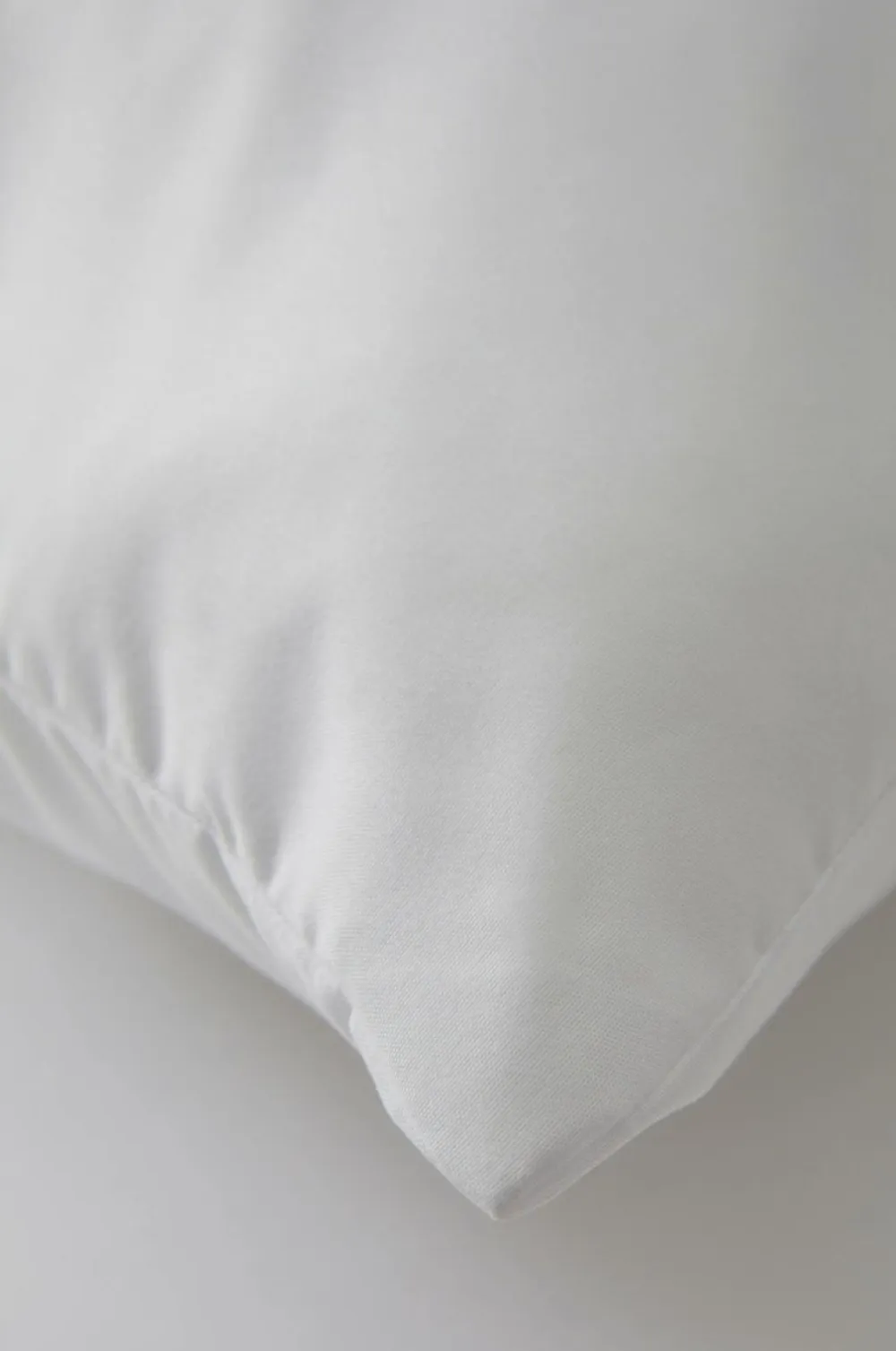 &Home Dyner & Hovedpuder-MAURI pude lav 50x60 cm