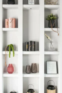 Karlsson Vægure-Bordur Book