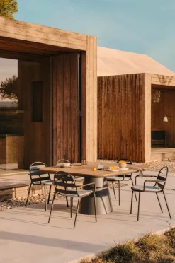 Kave Home Udendørsbelysning-Nali metalstativ til bærbare lamper i malet finish