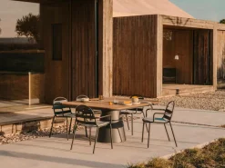 Kave Home Udendørsbelysning-Nali metalstativ til bærbare lamper i malet finish