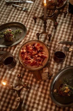 Lovely Linen Bordtekstiler-Dug Misty i vasket hør