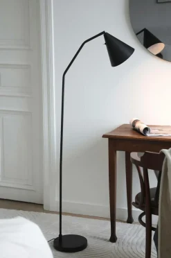 Markslöjd Gulvlamper-Gulvlampe Funil 3-Step LED