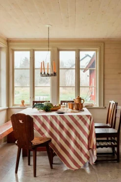 Midnatt Bordtekstiler-Dug Irene