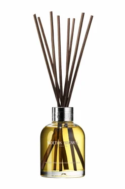 Molton Brown Lys & Duft-Mesmerising Oudh Accord & Gold Aroma Reeds