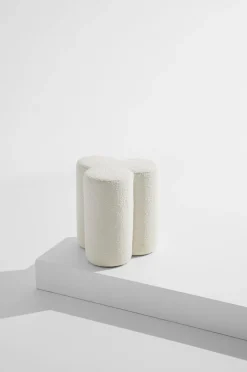 Pastill Puffer & Fodskamler-Bodhi puf i bouclé ø 40 cm