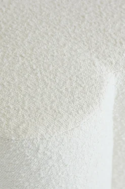 Pastill Puffer & Fodskamler-Bodhi puf i bouclé ø 70 cm