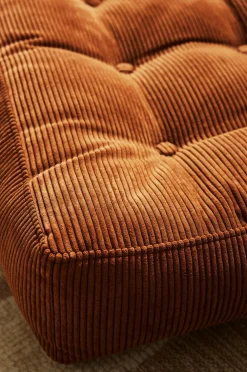 Pastill Puffer & Fodskamler-Luca gulvpude manchester 64x64x15 cm