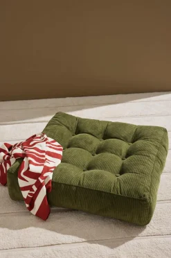 Pastill Puffer & Fodskamler-Luca gulvpude manchester 64x64x15 cm