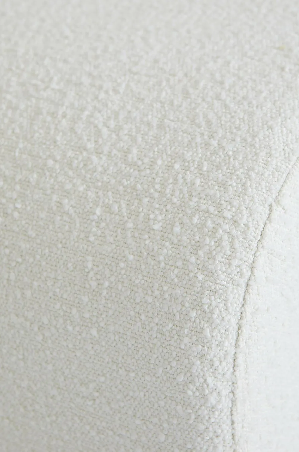 Pastill Stole & Skamler-Odette bænk i bouclé 120x41 cm