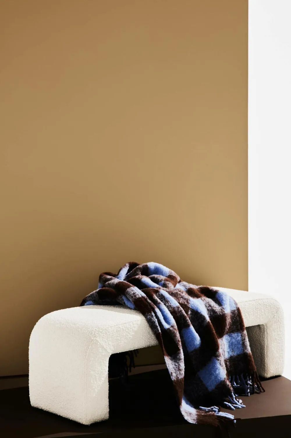 Pastill Stole & Skamler-Odette bænk i bouclé 120x41 cm